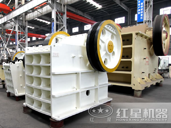 礦用顎式破碎機(jī)